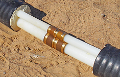 Готовое соединение двух труб двухтрубной конструкции ТВЭЛ-ПЭКС-2
